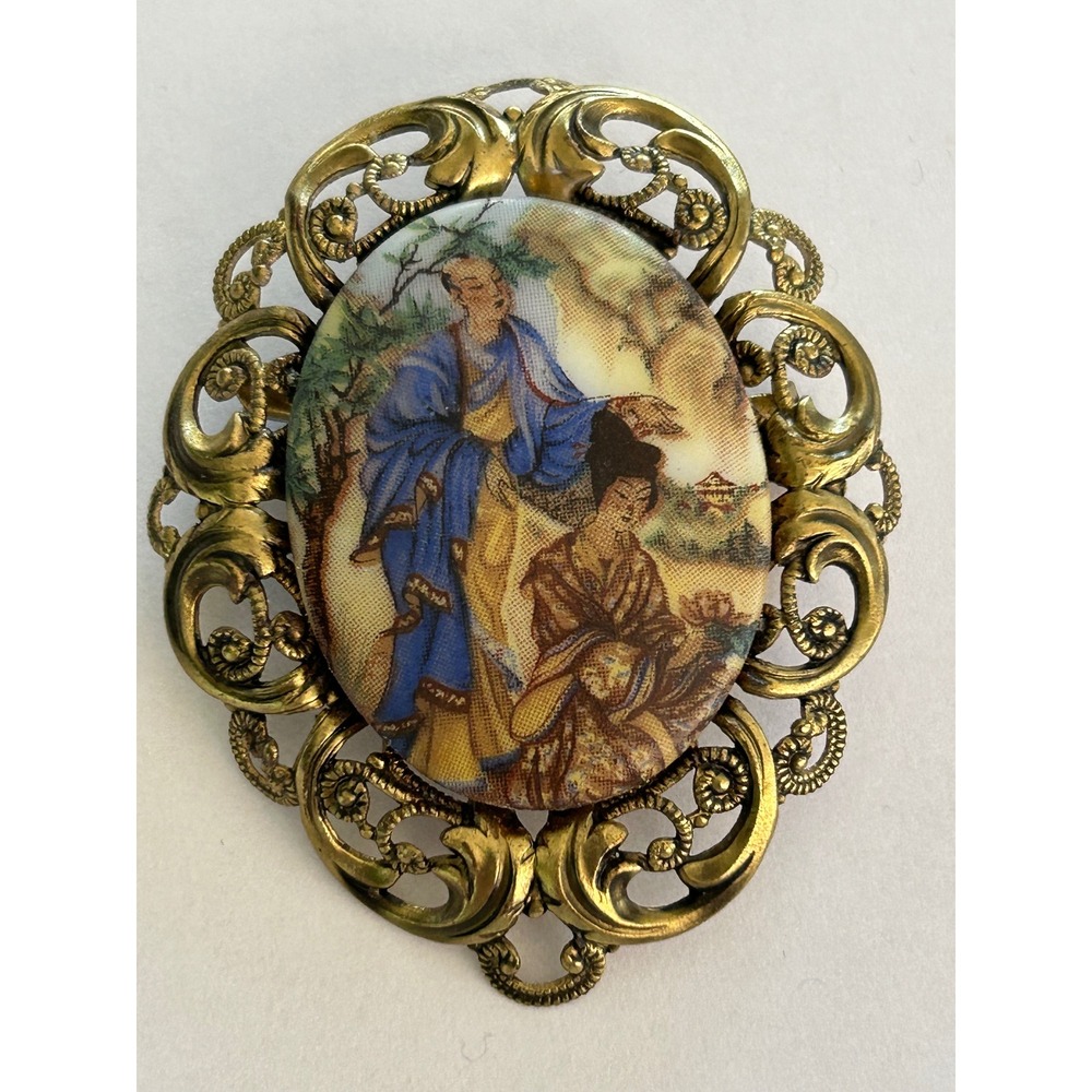 Vintage Brooch Depicting Asian Couple In Homeland‎ Signed Western Germany